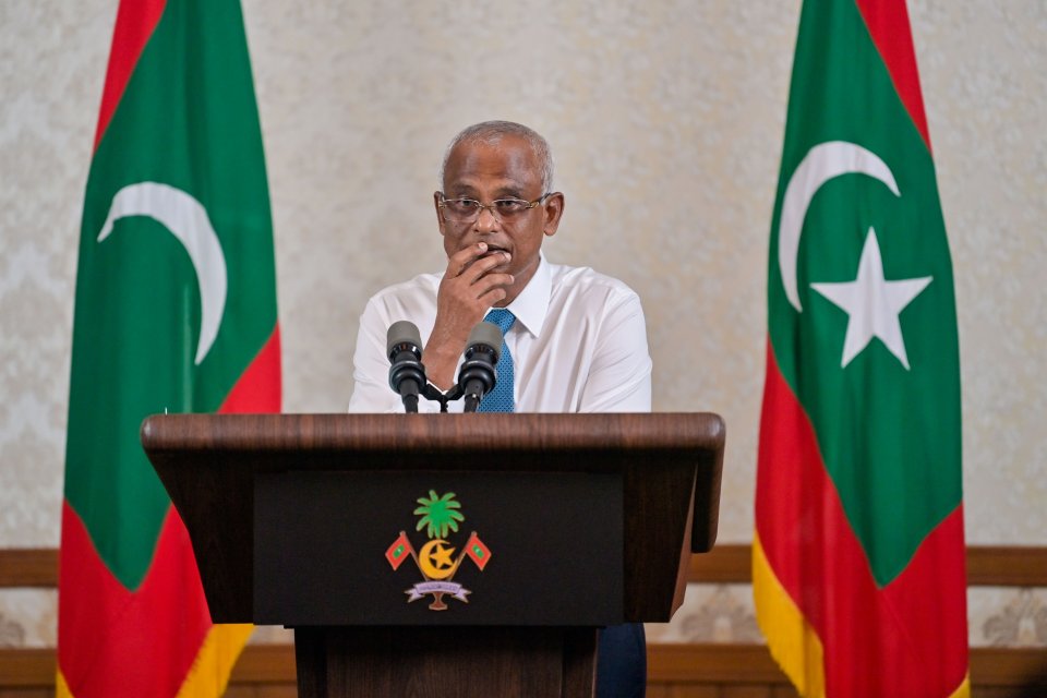 2022 Vana aharu Raees Solih beyvvi furathama noosveringe bahdhaluvun