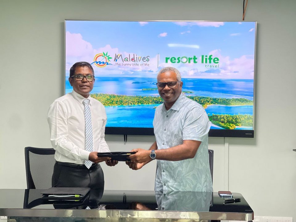 Europe gai raajjeyge magubool kan ithuru koh, promote kuran Resort Life Travel ah