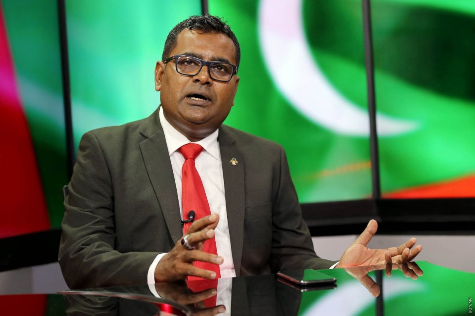 Mee imthihaaneh, Shukuruko kei kuraanan: Colonel Nasheed