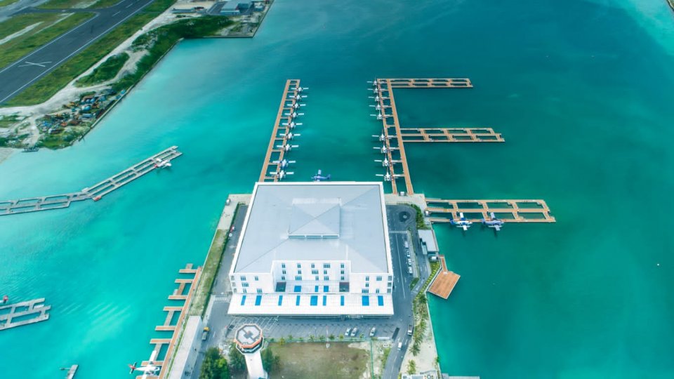 Seaplane ge khidhumai reygandu ves dhevey gothah water runway eh hadhanee