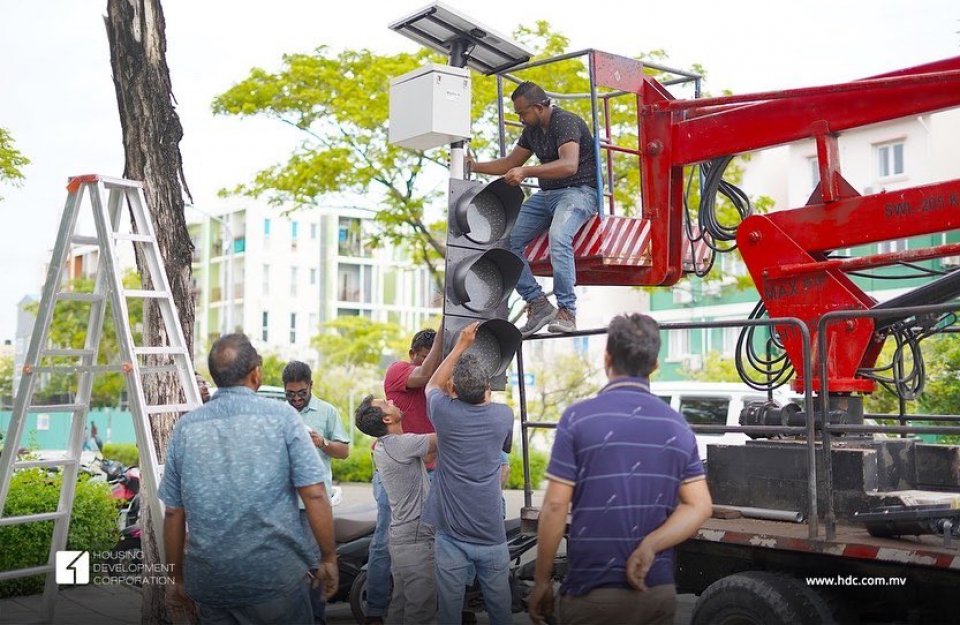 Magu huras kuraa meehunnah khaassa light thakeh Hulhumale gai haru kuran fashaifi