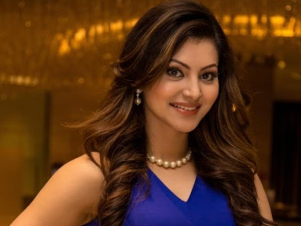 Urvashi, Cricketer Rishab ah faaralaakamah thuhumathukoffi 