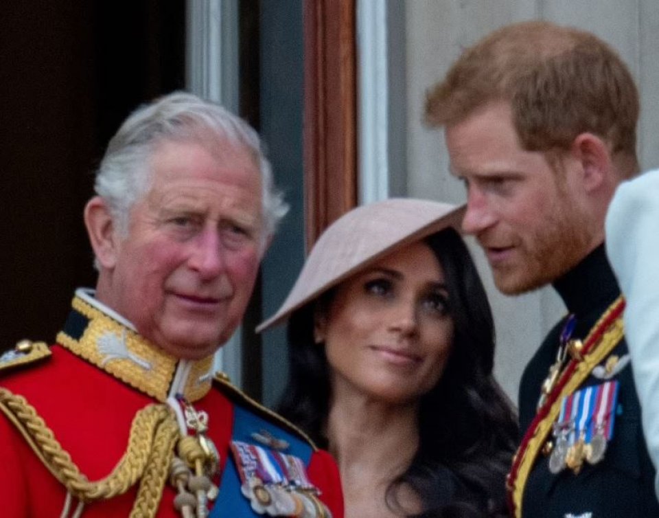 Bappafulhu Prince Charles dhehvi dhauvathah Prince Harry furagas dhehvaifi