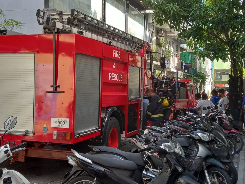 UPDATED: Male' ge ehgai roavi alifaan gandu MNDF in nivvaalaifi