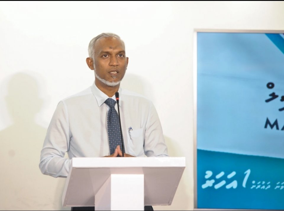 Christmas aa gulhigen Male gai harakaai thah nuhingan edhijje 