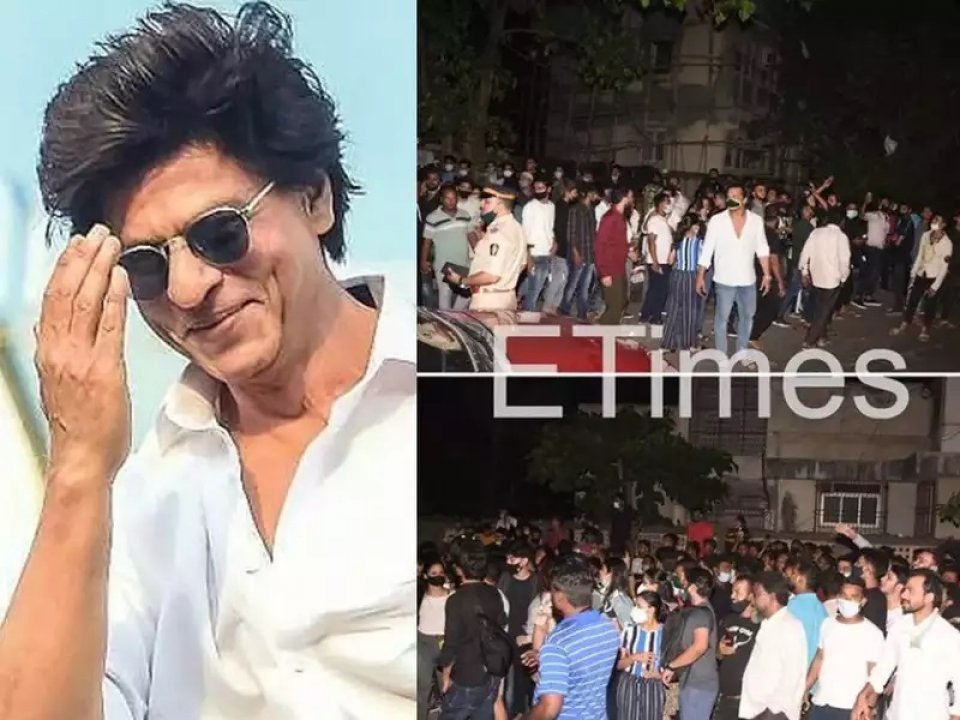 Shah Rukh ge 57 vana ufan dhuvas faahaga kuran feynun geydhoshah