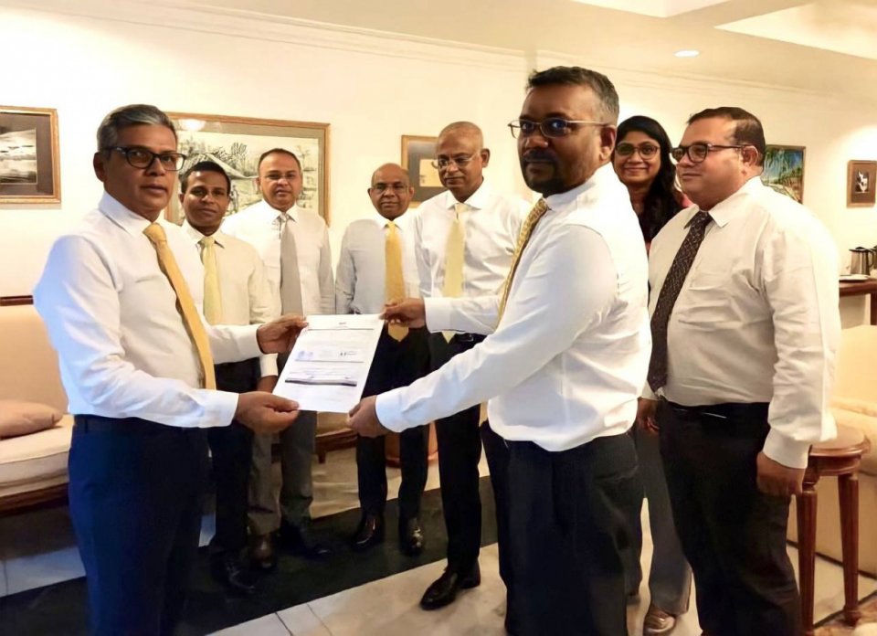 Reeko moosa alun MDP ah soi kuravvaifi