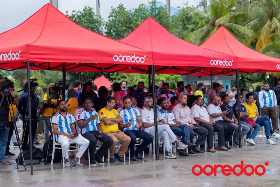 World Cup aa guligen 200 ah vure gina Ooredoo fan zone ifthithaahu koffi