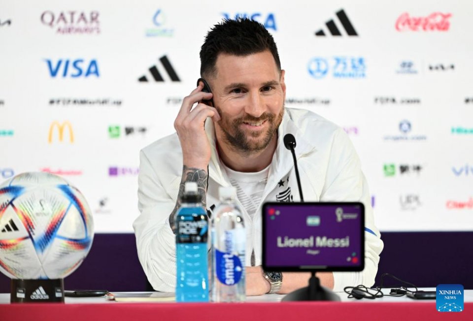 Mi huvafen hageegathakah hadhan libey fahu furusathu: Messi