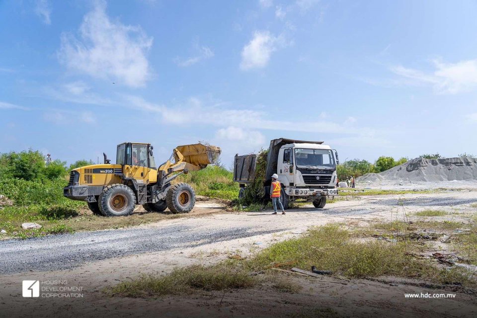 Flat aai goathi dhinun laheh nuvey, May mahu list ulaan kuraanan: Akram