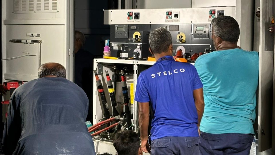 Hiyaa flat thakah current liben 3 gadi iru vaane: Stelco 