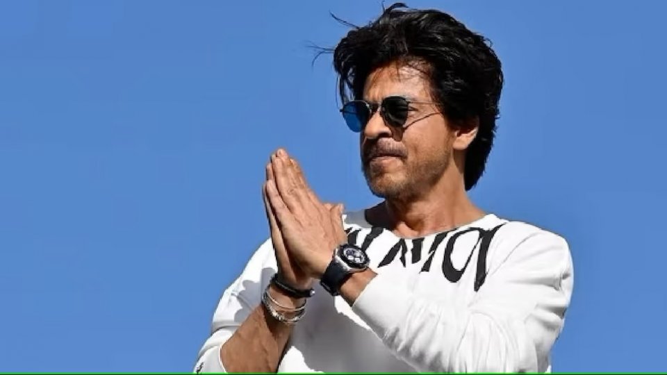 Film shootinge therein libunu aniyaage sababun Shah Rukh operationa eh kohffi