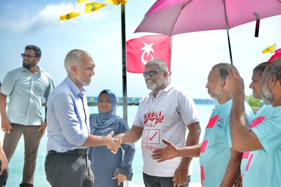 Inthihaabee Raees Muizzu Singapore ah kurevi dhathurufulhah fahu Male' vadaigenfi