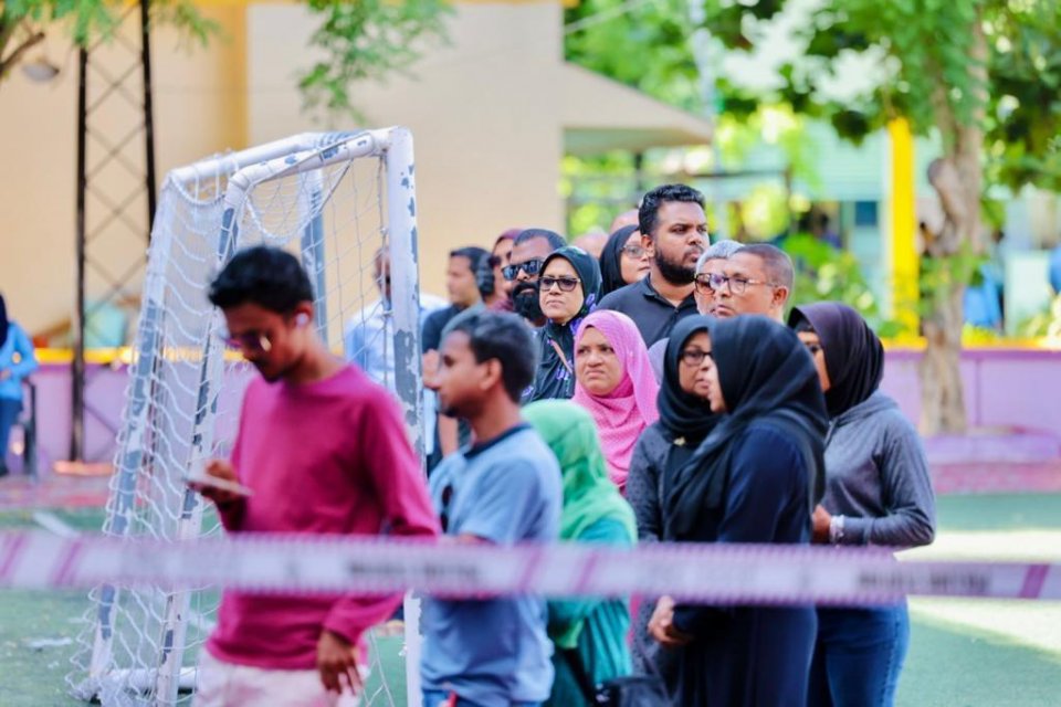 Riyaasee inthikhaabuge votelun foari aaeku kuriyah