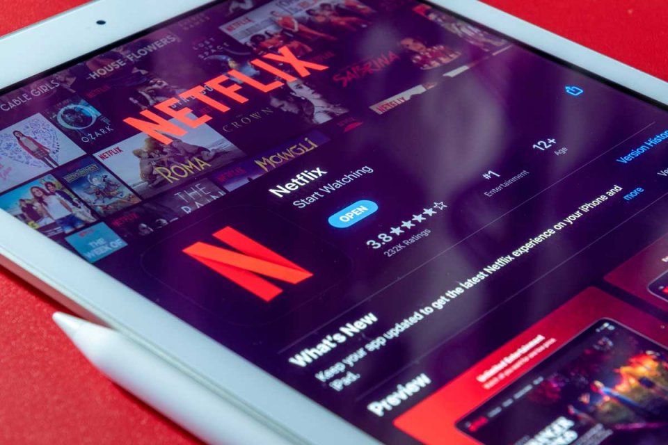 Annekkaa ves Netflic ge subscription fee bodu kuranee