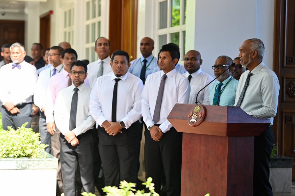 Natheejaa neredhinumuge azumugai masakkaiy kurumah Raees edhivadaigenfi ​