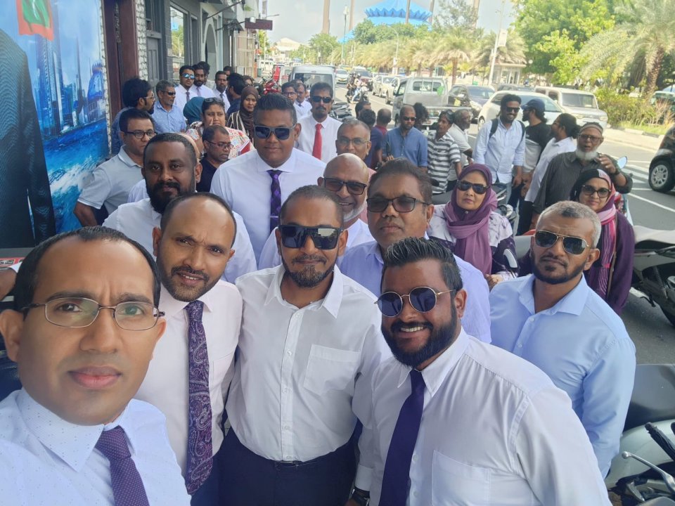 Majileehah vaadha kuraa candidatunge candidate number tharutheebu kurun maadhamaa