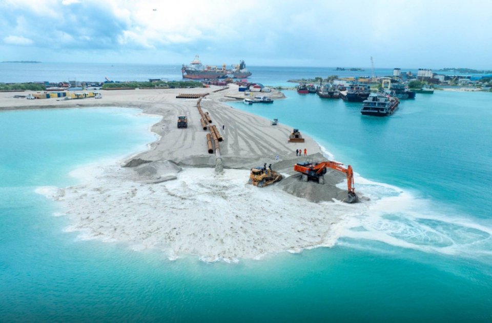 Gaa hudhuvumuge massala boduve bin hikkumuge mashroou thah huttaalan edhijje