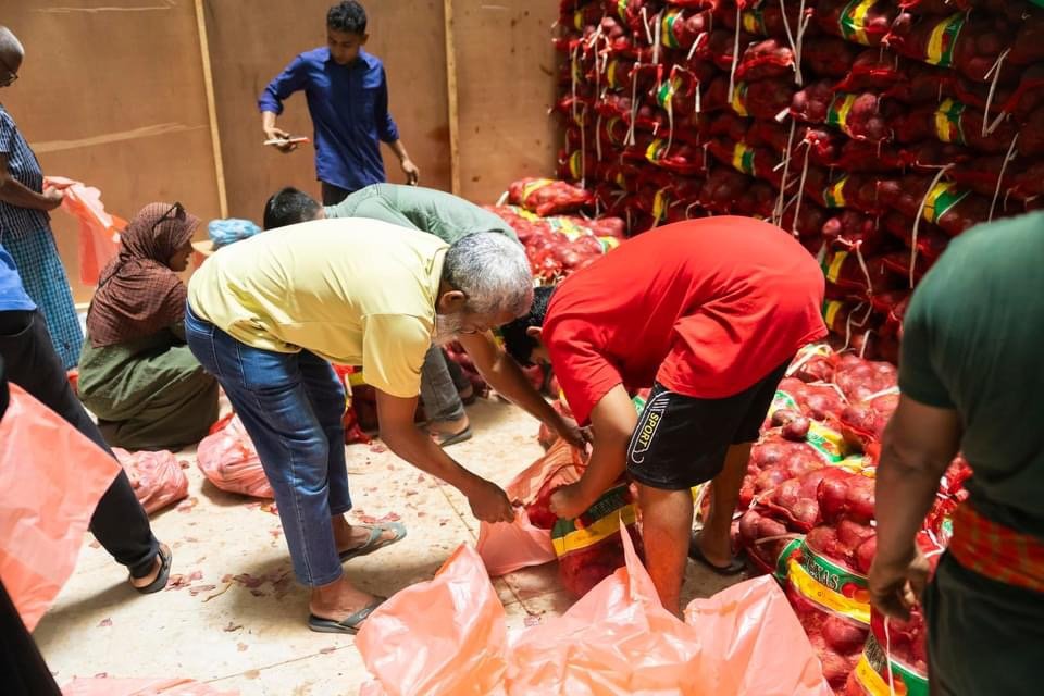 Fiyaluge agu varah bodah machah gosfi; mihaaru kilo eh huree 35 ruffiyaa ah!