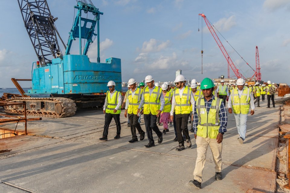 Thilamale bridge ge massakathuge baaruminaa medhu hiyhamajehey: Muhthalib