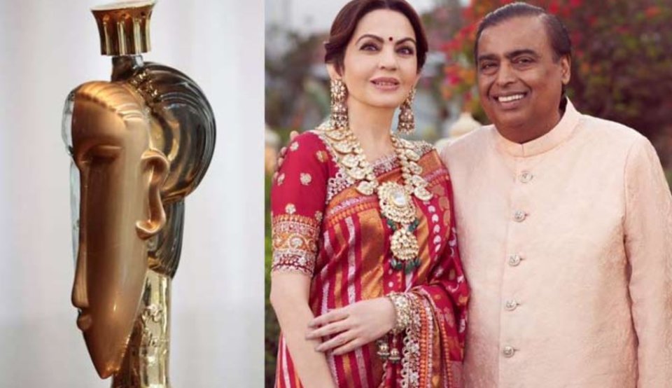 Zuvaankan dhamahattan Nita Ambani bonee ves 