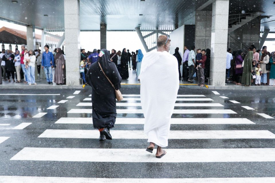 Hajjverin furaa dhuvasvaru airport ah ithuru fuluhun nerenee