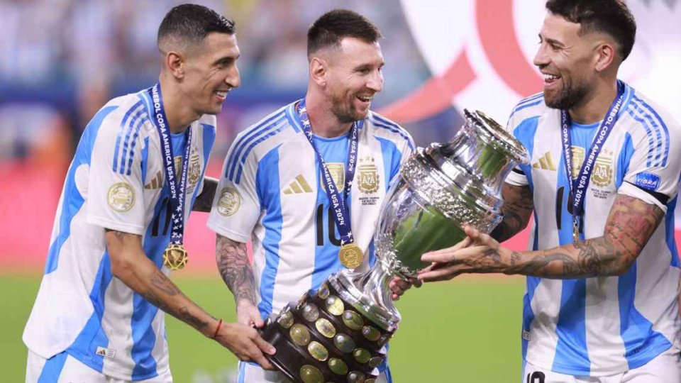 Argentina 16 faharah COPA america kaamiyaabu koffi