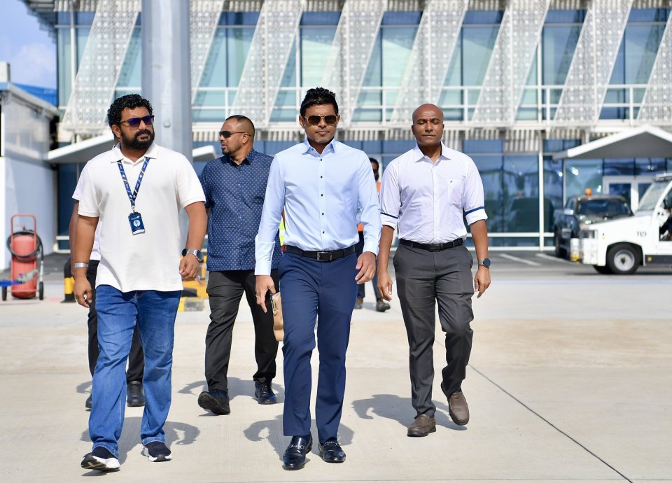 Gaumee dhuvahu ge harakaah thakugai baiverivumah Naib Raees Maaungoodhoo ah vadaigenfi