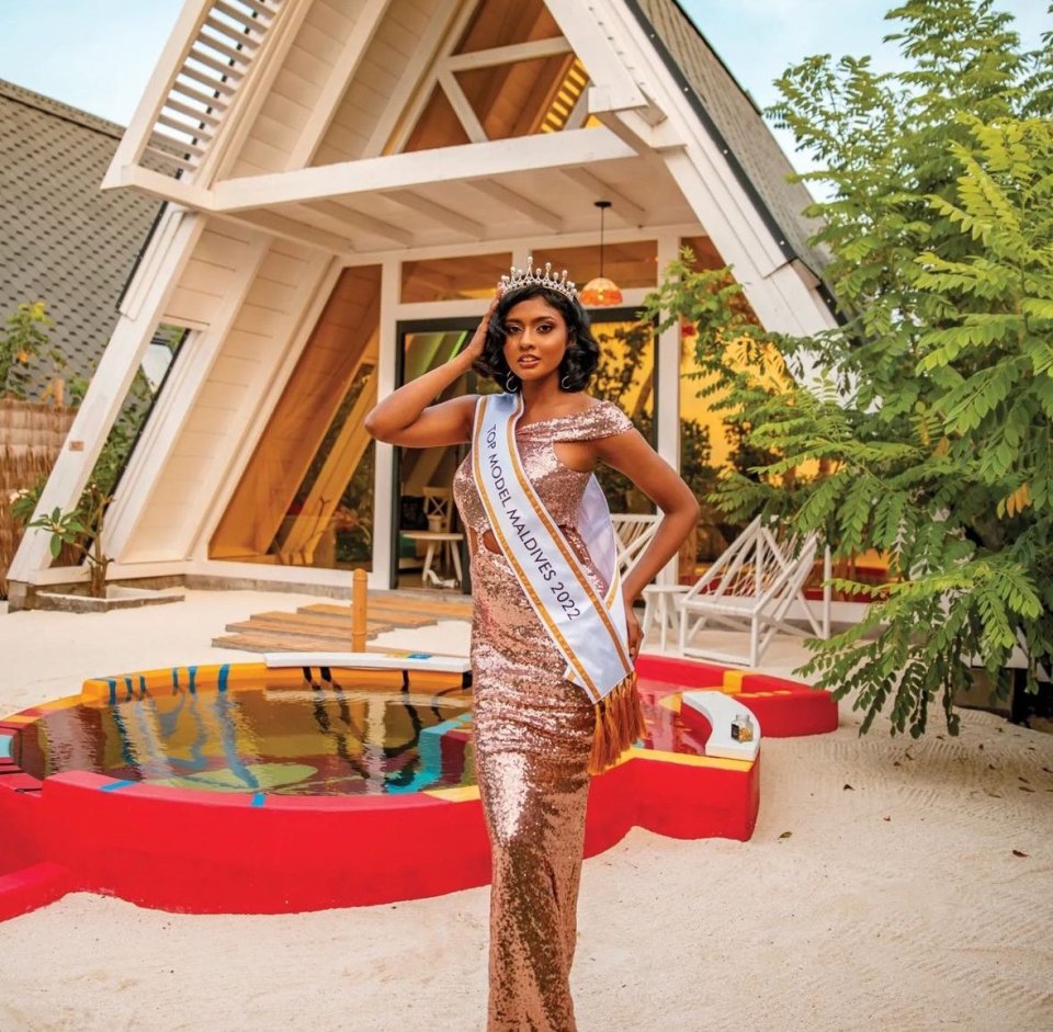 Raajje in furathama faharah Miss Universe gai baiverivejje