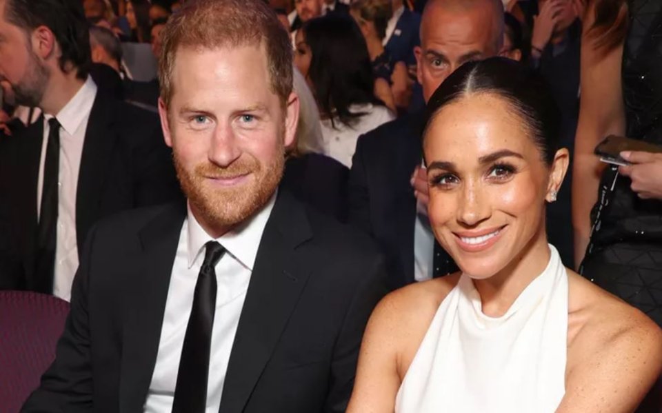 Harry aai Meghan varivaan ulhey kamah bunaa adu thakah Harry ge rahdhu!