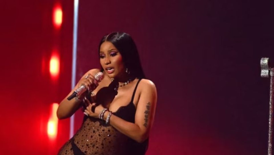 Nicki Minaj hayyaru kuran court amurakah edhefi 