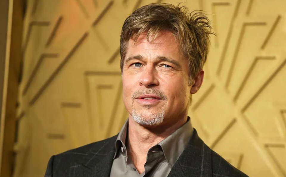 Brad Pitt ge namugai faisaa ge bodu olhuvaalumeh!