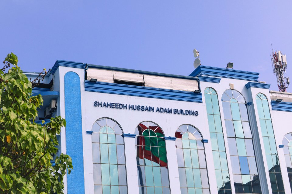 Sihhee eheeah edhey scam post thah ithuruvaathee samaaluvaan ilthimaas koffi