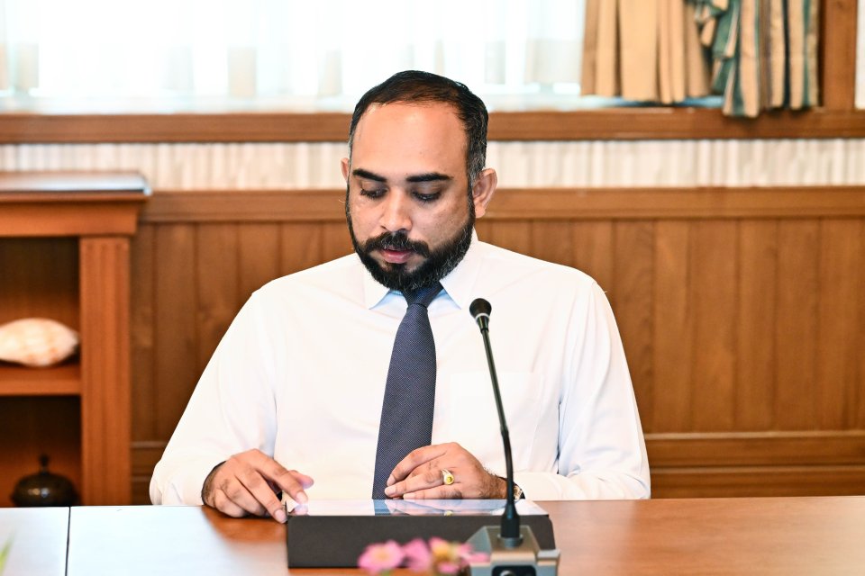 Controll bill beyruvejje, Noosverin e buna controll eh mihaaru noannaane: Aswaad