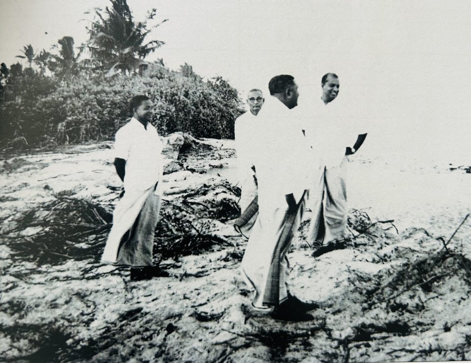 HISTORY: Gaabiliu meehnunah magaamu dhinun: Nasiru ge verikamun misaaleh