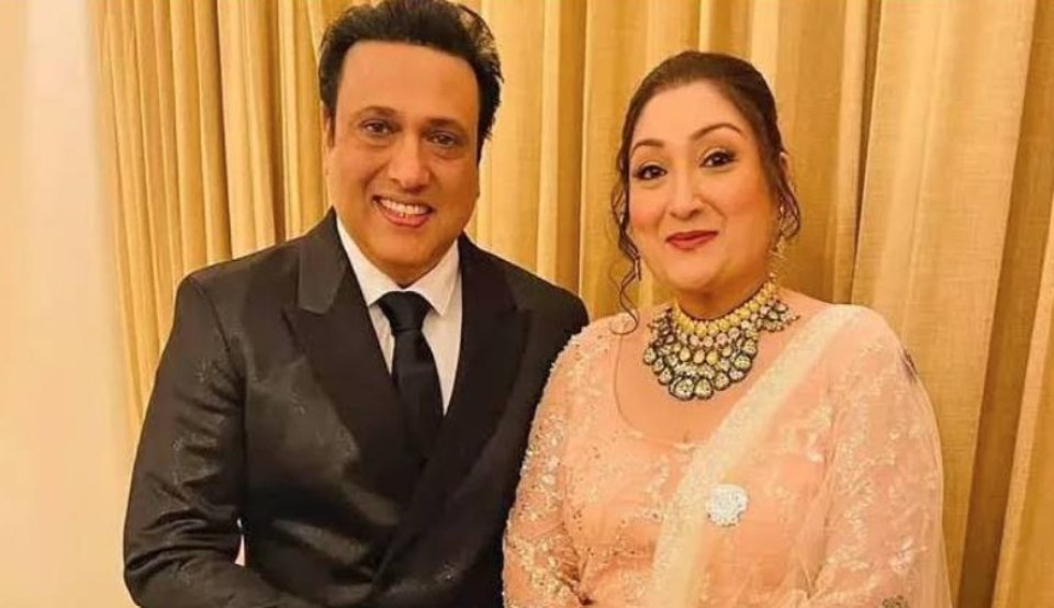 38 aharah fahu Govinda aai Sunita vari vanee?