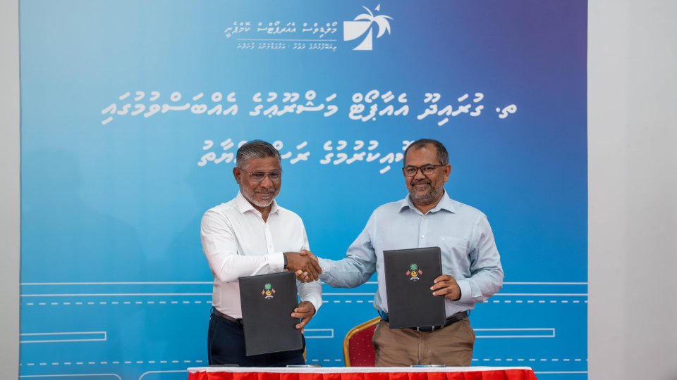 Vilufushin 15 minute in dhevey guraidhoo gai airport alhan MACL aa havaalu koffi 