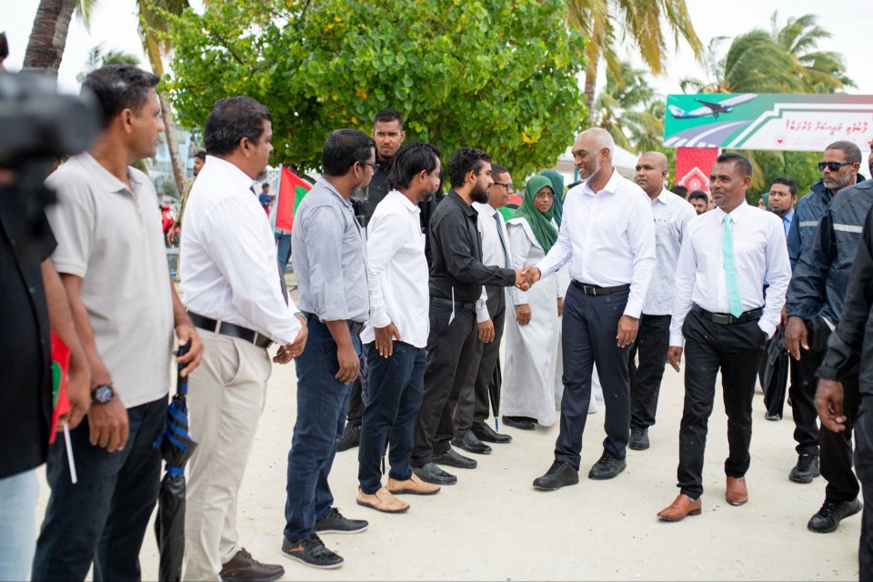 3 Dhuvahuge dhathurufulheha gai raees Muizzu L. Atholhu gai