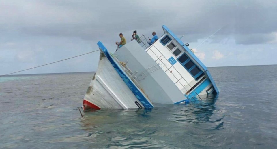 Gina adhadhehge mudhaa hifaigen dhathuru kuri boateh farakah arai adiah