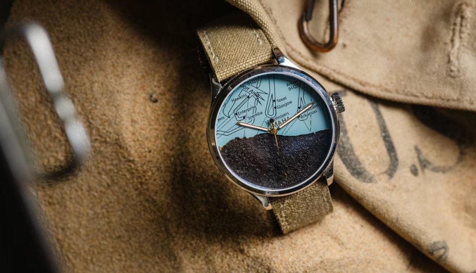 Dhevana bodu hanguraamaigai beynun kurevunu helmet thakun ufehdhi gadi thah!