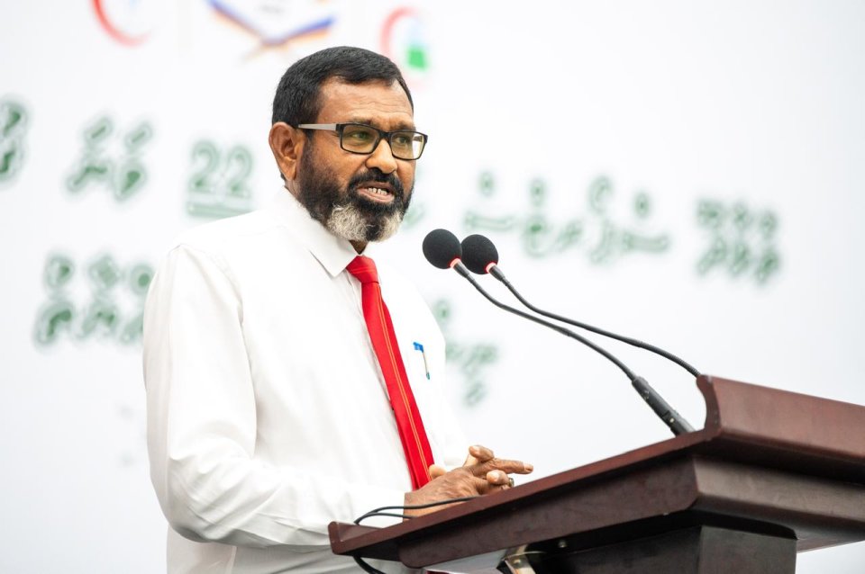 Haafiz kamuge sanadhu haasil kuraa Thulhaadhoo ge furathama rahvessakah 130,000 rufiyaa dhenee