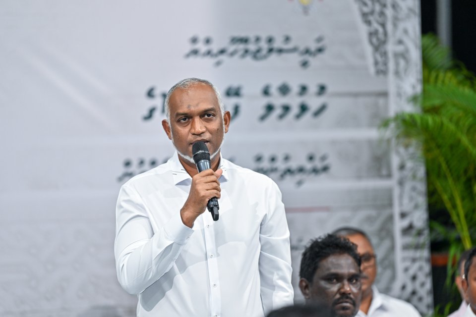 Hulhumale ge municipal hidhumaiythakaa havaaluvaan council dhekolhu: Raees