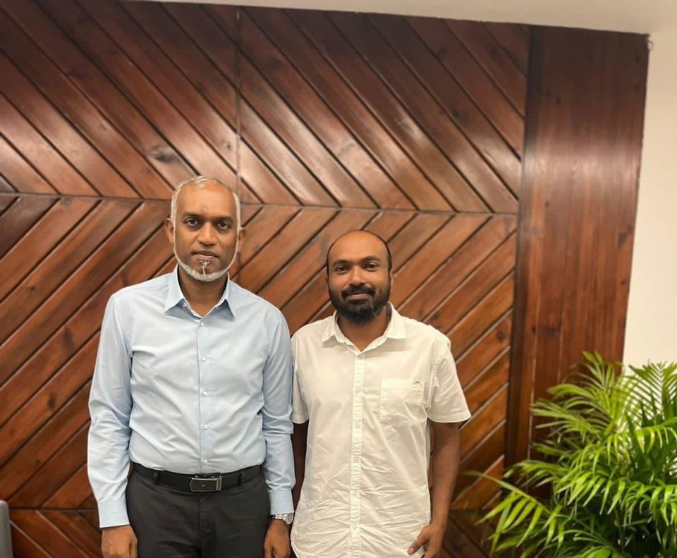 Primary nubaavvai villingili council ge raees ge ticket mihaaru ge raees ah PNC in dheefi