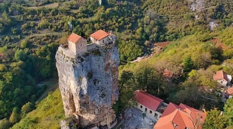 Dhuniyeygai meehun dhiri ulhey enme nurahkaatheri thanthanah avas nazareh!