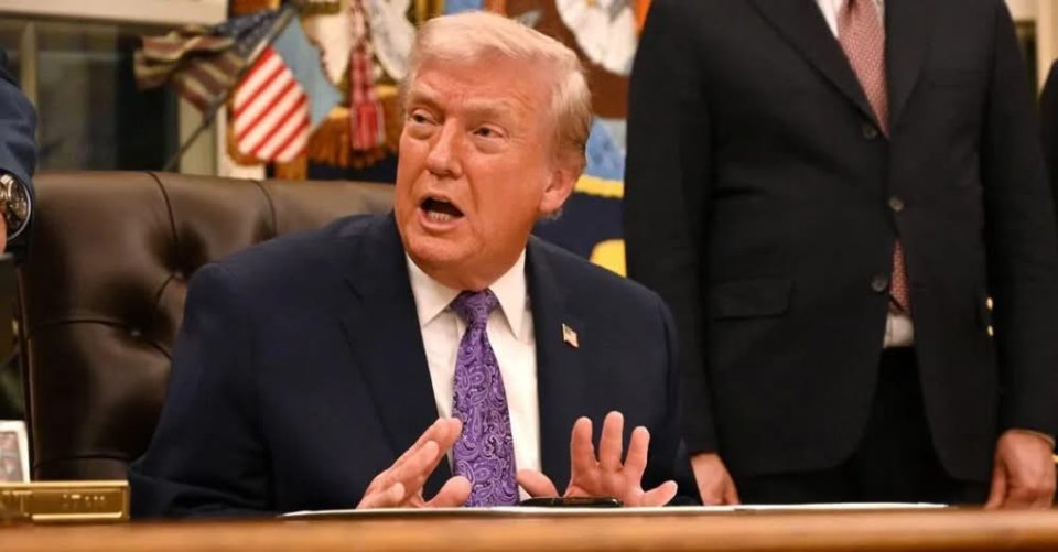 Iran ah ithuru furustheh dhinumah Gulf ge 3 gaumakun Trump ge arihun edhunu