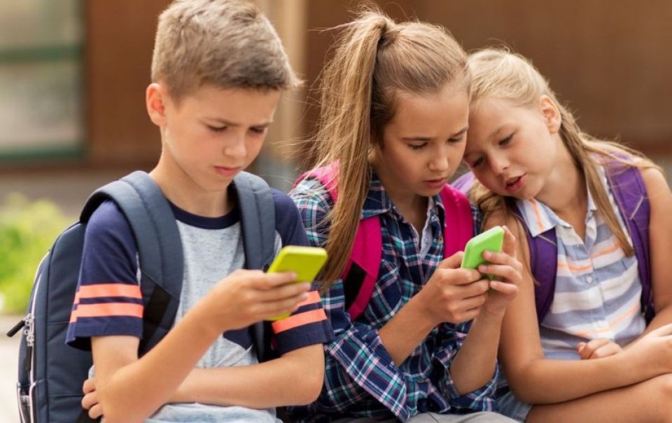 Hagu umurugai dharinnah phone dhinumakee nafsaanee bali thakah magufahivaa kameh: dhiraasaa