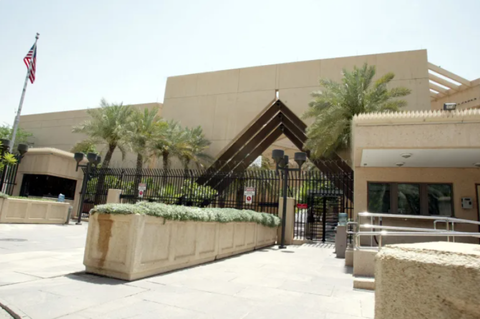 Saudi gai hunna US Embassy ah drone hamalaathakeh amaazuvejje