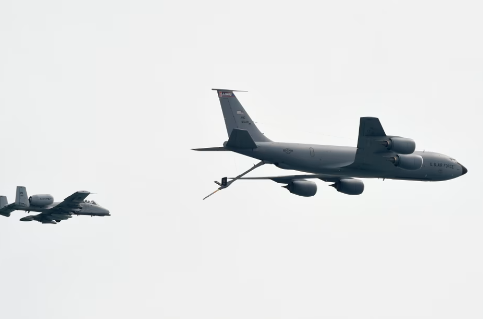 Hanguraamaigai America ge 42 aircraft gelli billion in gellunvi: Congress
