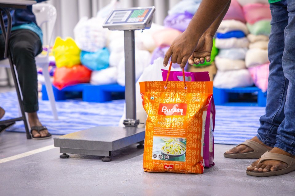 Govaamun fitr zakaathuge gothugai 5.7 tonn ge govaan