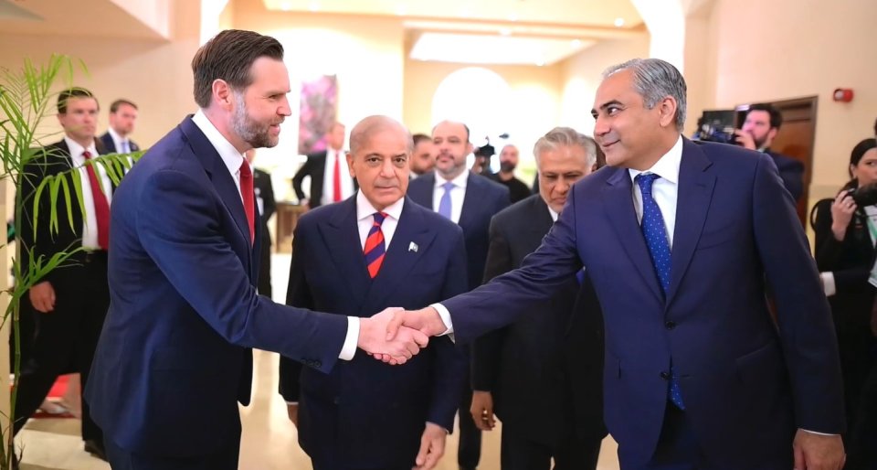 Mi hafthaagai America aa Iran ge masvaraathah alun fashanee